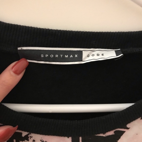 Maxmara Sportmax crewnack - Picture 2 of 2